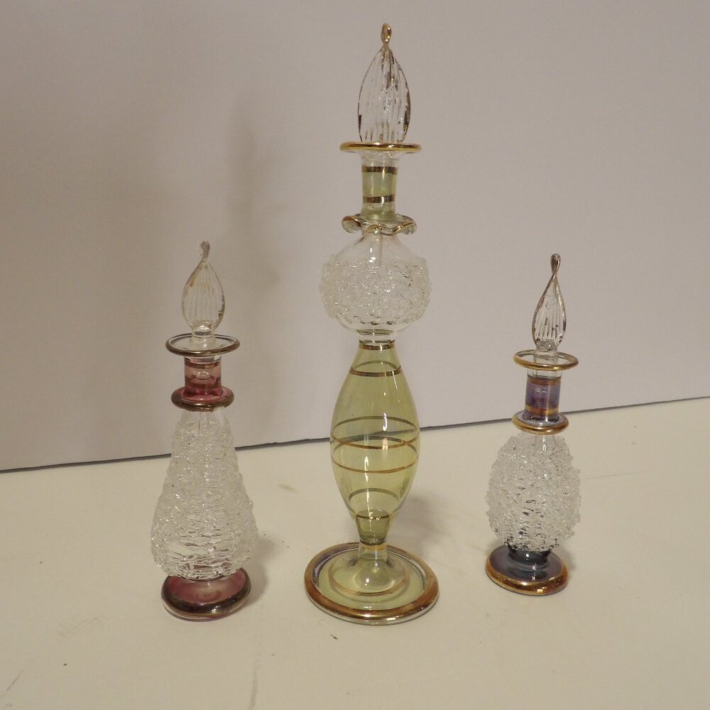 + Lot of 3 Vintage Egyptian Spaggetti String Perfume Bottles Hand Blown
